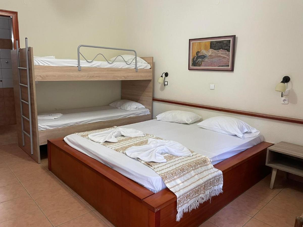 Calypso Hotel Síviri Eksteriør bilde