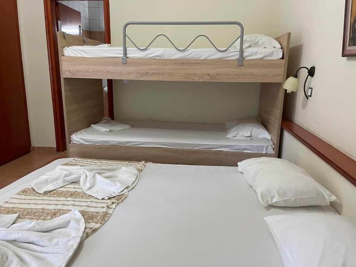 Calypso Hotel Síviri Eksteriør bilde